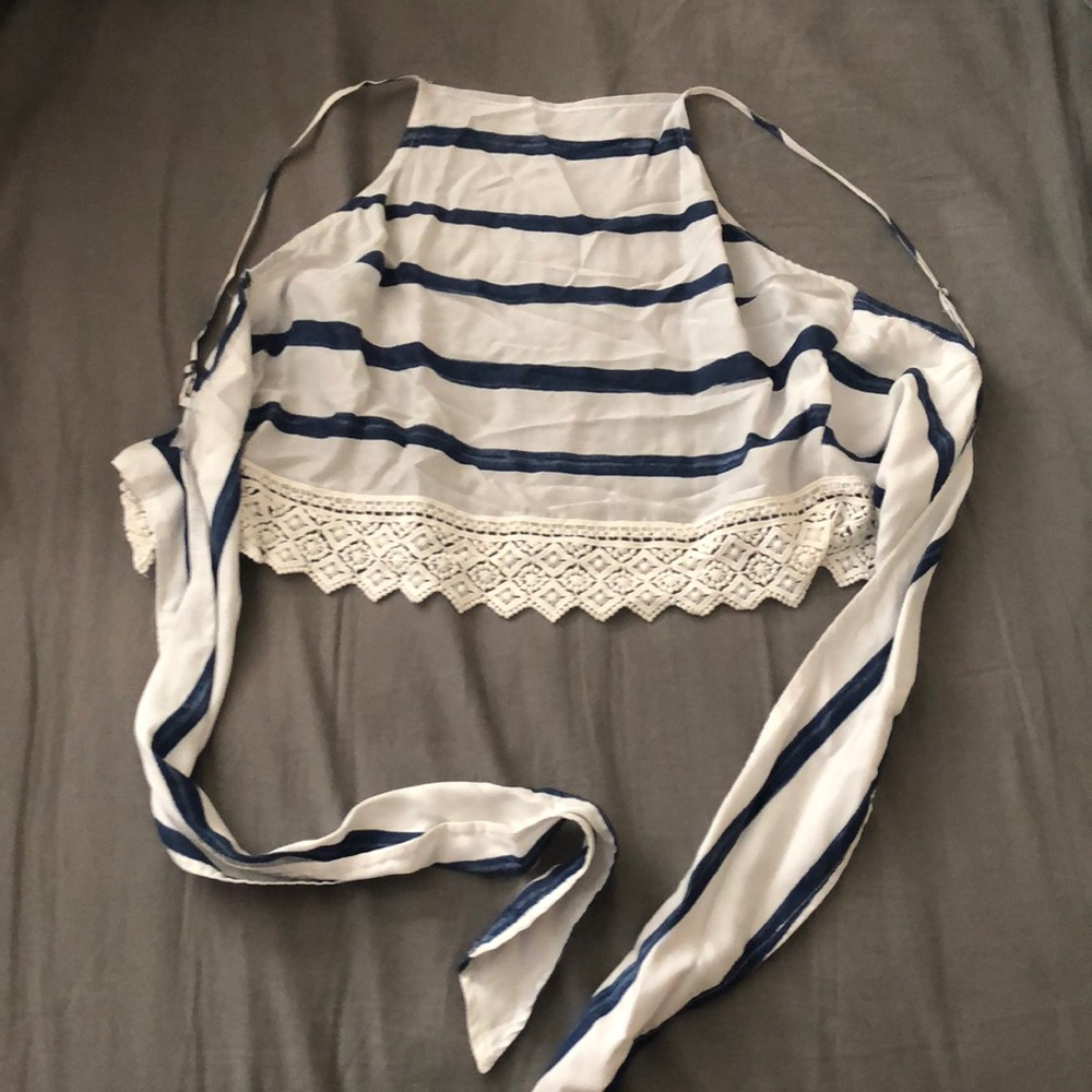 Abercrombie Tie Back Crop Top